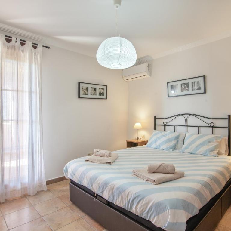 Los Albatros - Apartamento Deluxe de 2 dormitorios con vistas al jardín - 8