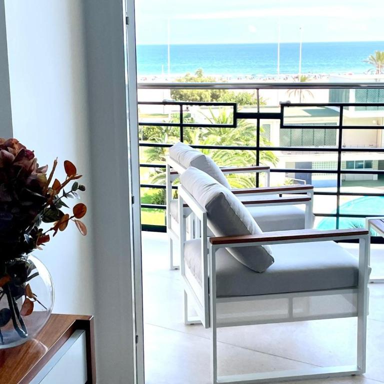 Gandia Tropicana Suite - Apartamento Premium de 3 dormitorios con balcón - 35