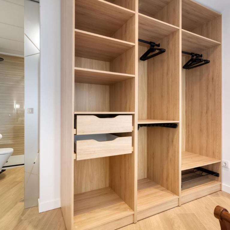 Gandia Tropicana Suite - Apartamento Premium de 3 dormitorios con balcón - 37