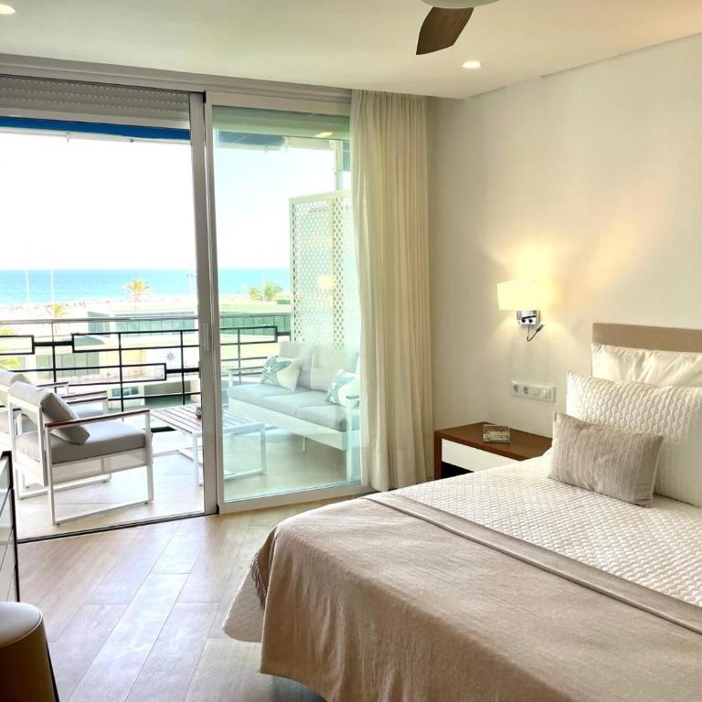 Gandia Tropicana Suite - Apartamento Premium de 3 dormitorios con balcón - 32