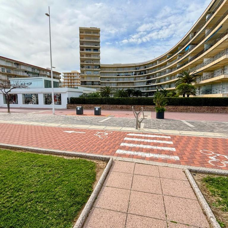 Gandia Tropicana Suite - Apartamento Premium de 3 dormitorios con balcón - 43