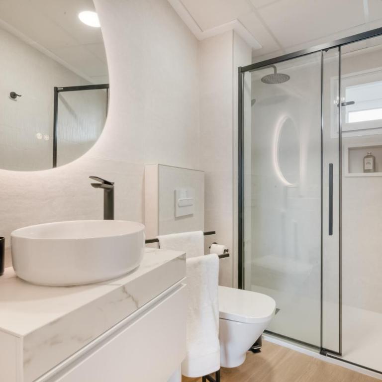 Gandia Tropicana Suite - Apartamento Premium de 3 dormitorios con balcón - 24