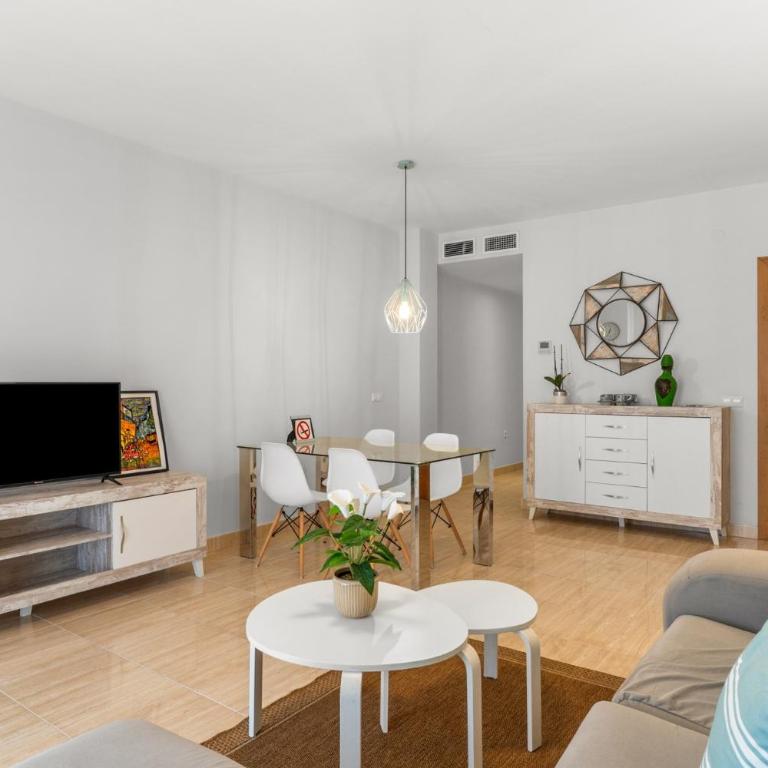 Beach Center Only 150 M Luxury - Apartamento Deluxe de 2 dormitorios con balcón - 18