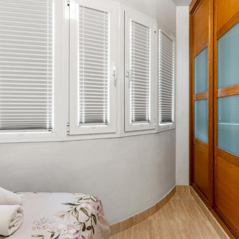 Beach Center Only 150 M Luxury - Apartamento Deluxe de 2 dormitorios con balcón - 16