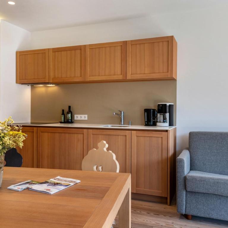 Vista Dolomites Apartment Energy - Appartamento Deluxe con 2 Camere da Letto e Vista Giardino - 8