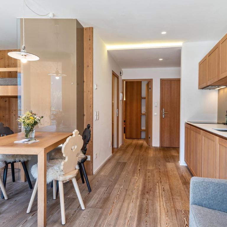 Vista Dolomites Apartment Energy - Appartamento Deluxe con 2 Camere da Letto e Vista Giardino - 7