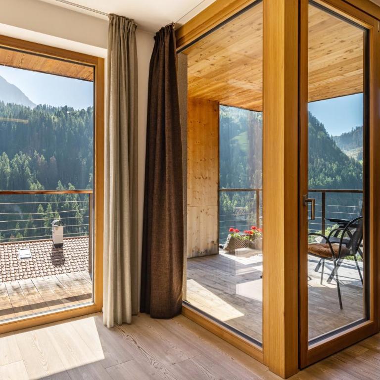 Vista Dolomites Apartment Energy - Appartamento Deluxe con 2 Camere da Letto e Vista Giardino - 6