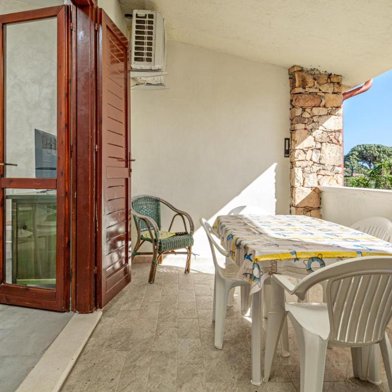 Brezza Marina Apartment- Terrace - Appartamento Deluxe con 2 Camere da Letto e Vista Giardino - 2