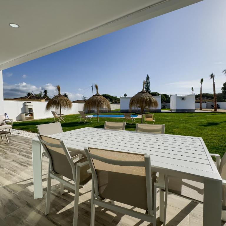 Villa Sancti Petri 10 pax - Villa - 5
