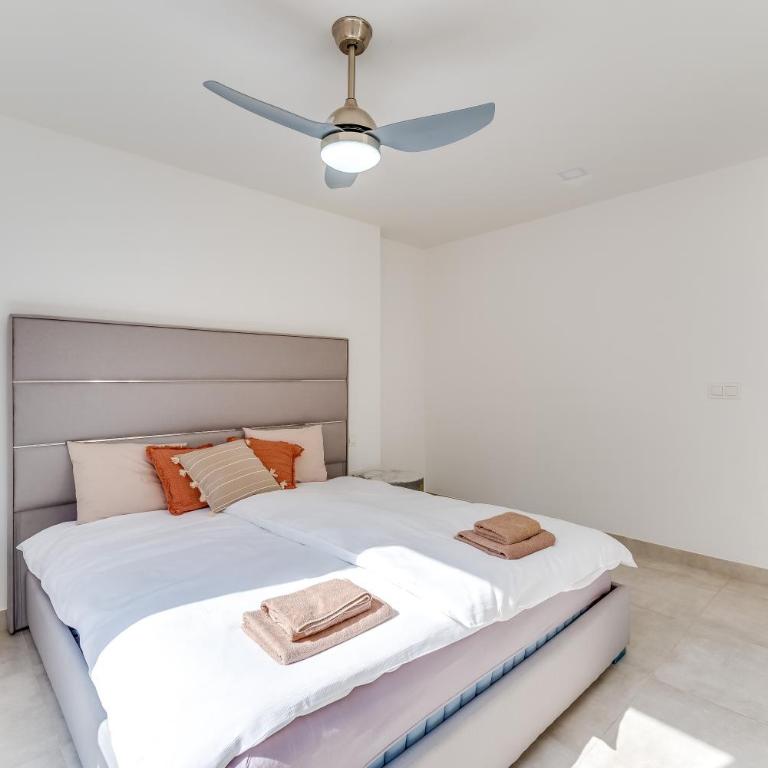 Penthouse with private pool - Apartamento Superior con vistas a la ciudad - 15