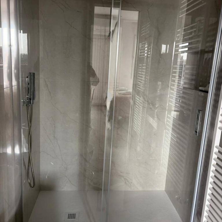 Derna suite - Appartamento con 1 Camera da Letto - 16
