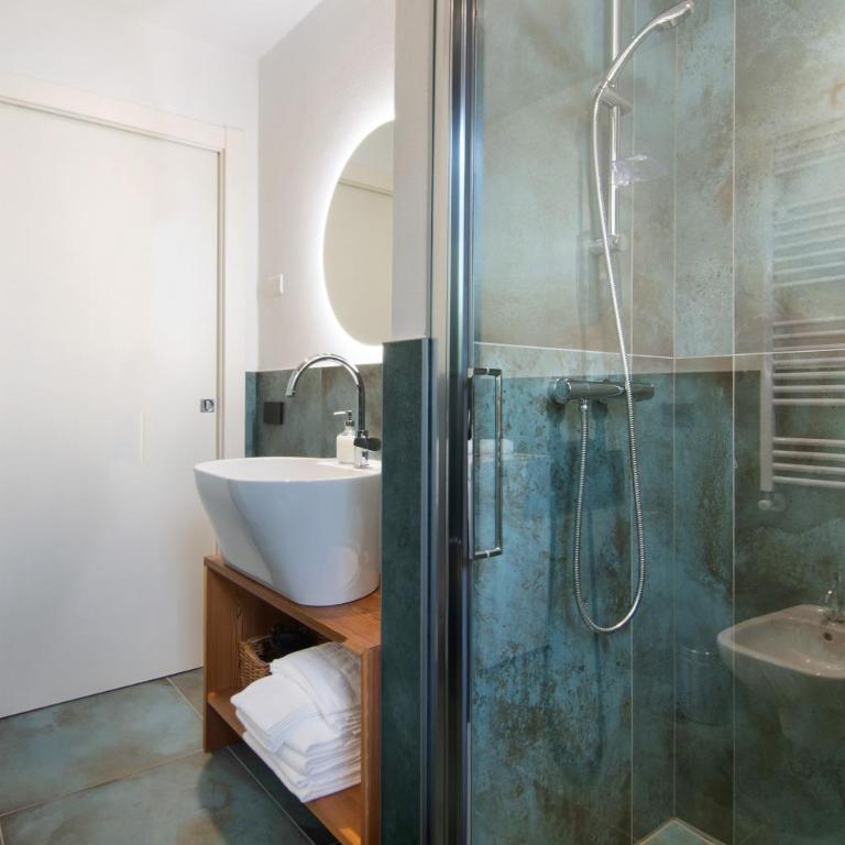 La villa del lago in terrazzo - Appartamento Deluxe con 2 Camere da Letto e Vista Giardino - 32