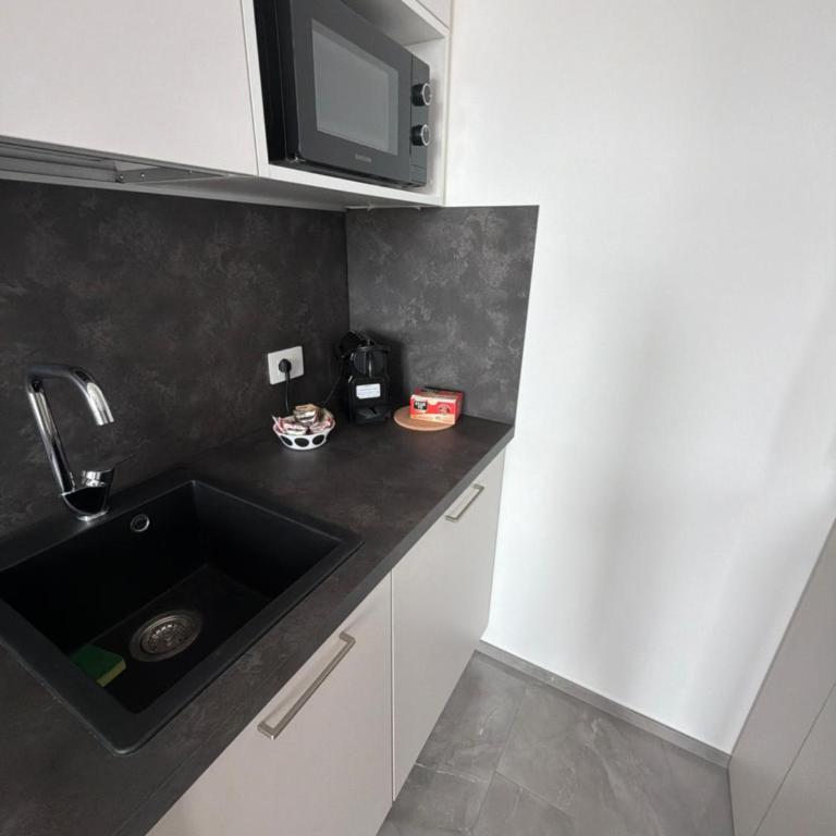 Derna suite - Appartamento con 1 Camera da Letto - 5