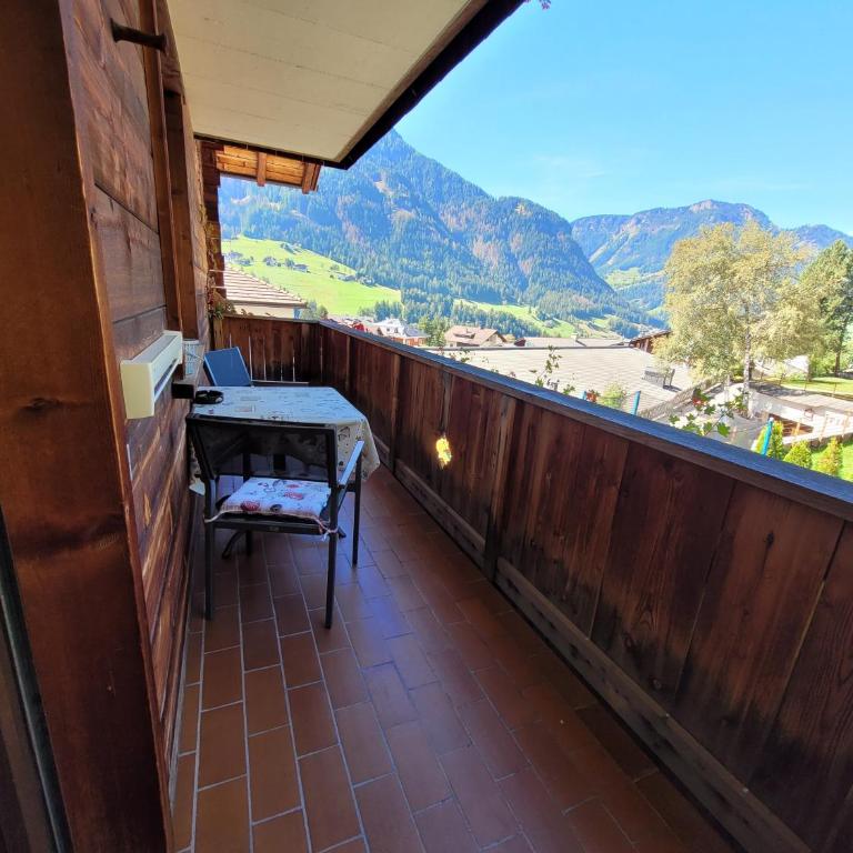 Casa Rustica App Seceda - Appartamento Deluxe con 2 Camere da Letto e Vista Giardino - 11