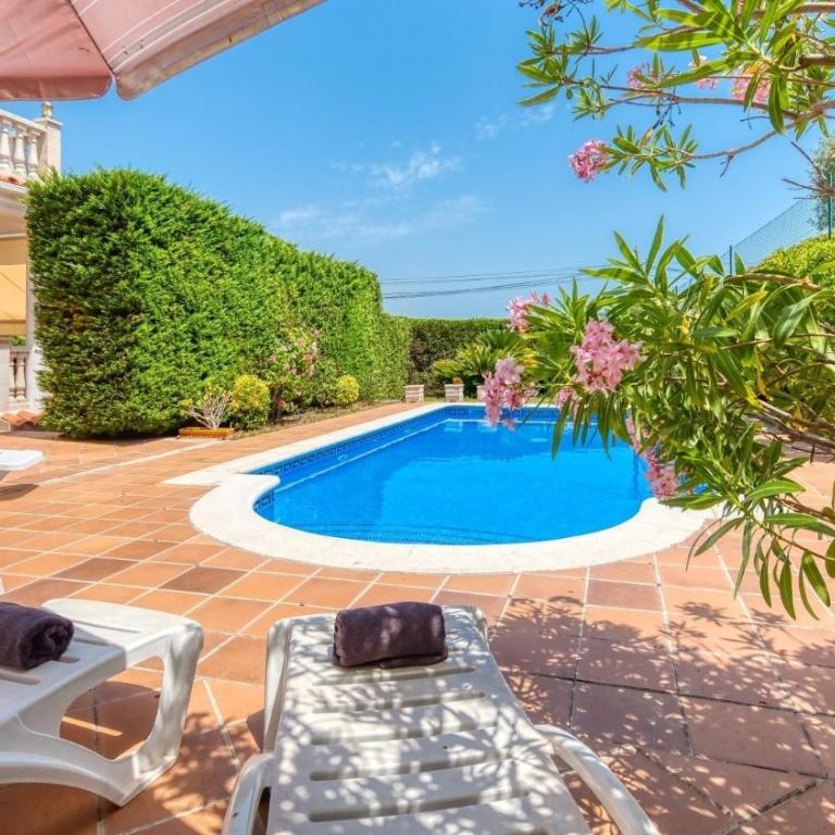 Costacabana - Villa Primavera - Villa con vistas al jardín - 2