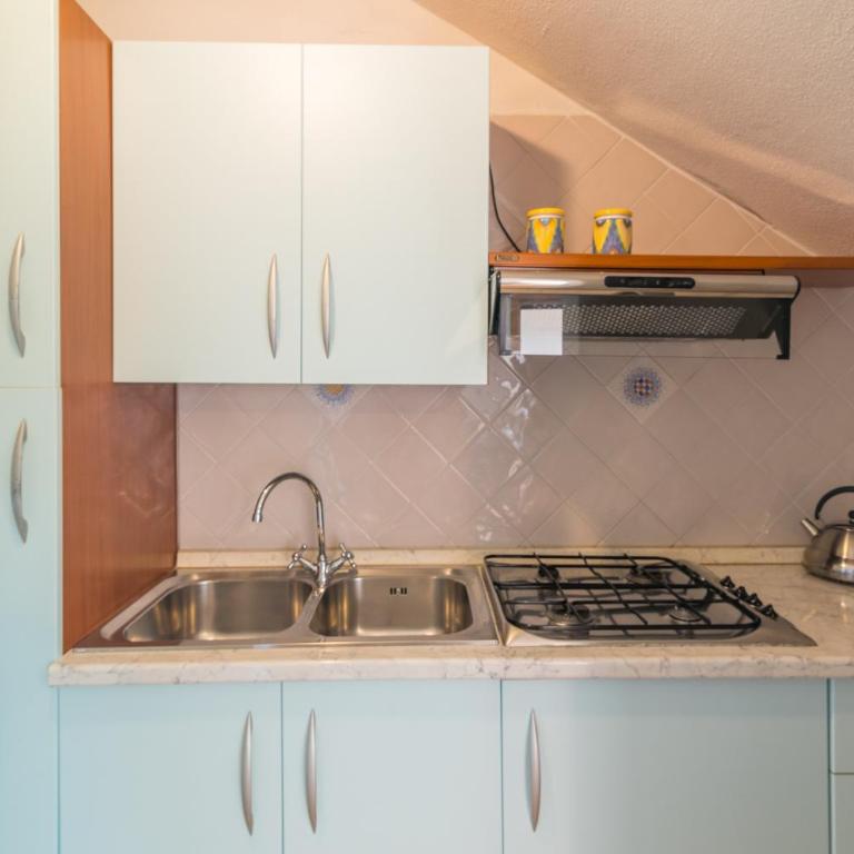 2 Appartamento Porto Taverna - Appartamento Deluxe con 2 Camere da Letto e Vista Oceano - 11