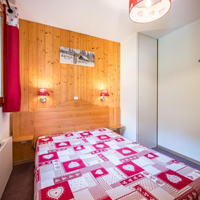 Appartement Ski Valmeinier - Two-Bedroom Deluxe Apartment with Garden View - 14