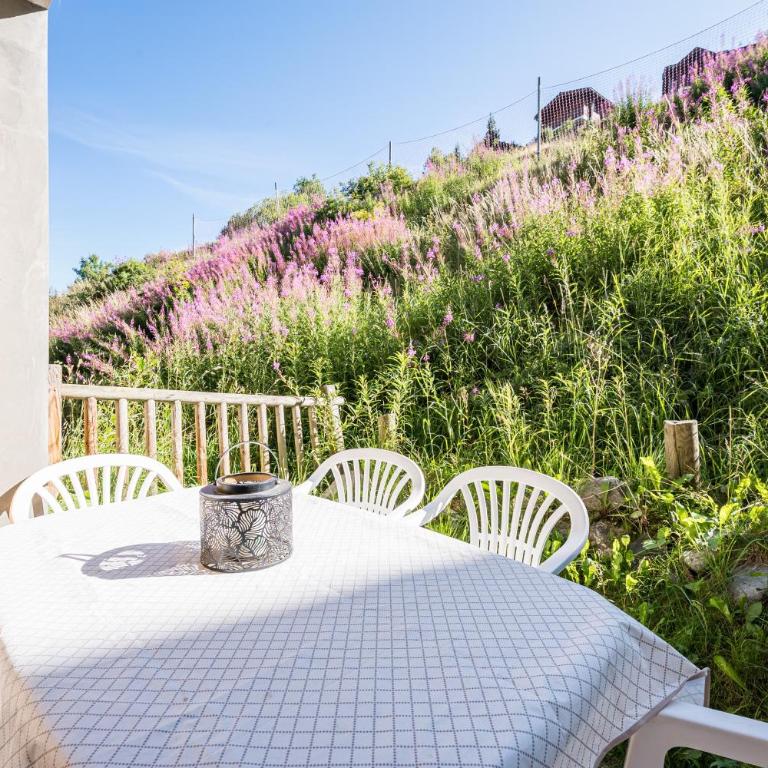 Appartement Ski Valmeinier - Two-Bedroom Deluxe Apartment with Garden View - 3