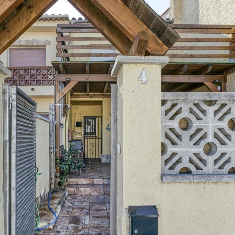 Casa Empuriabrava con terraza - Casa de 2 dormitorios - 30