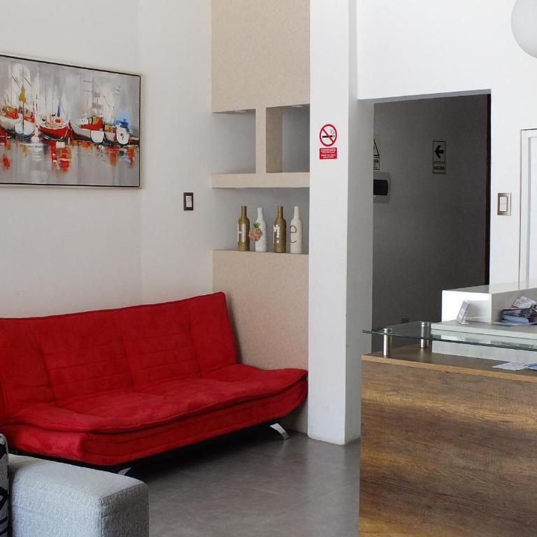 Hostal Gazu - Habitación Cuádruple Confort - 9
