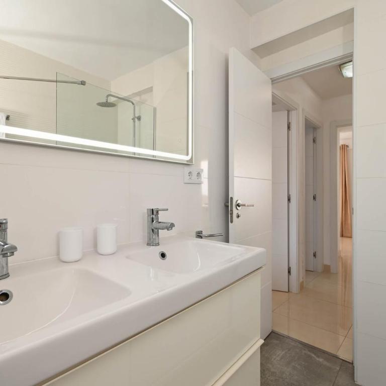 La Perla vista al mar Fabiola 1 - Apartamento Premium de 3 dormitorios con balcón - 22