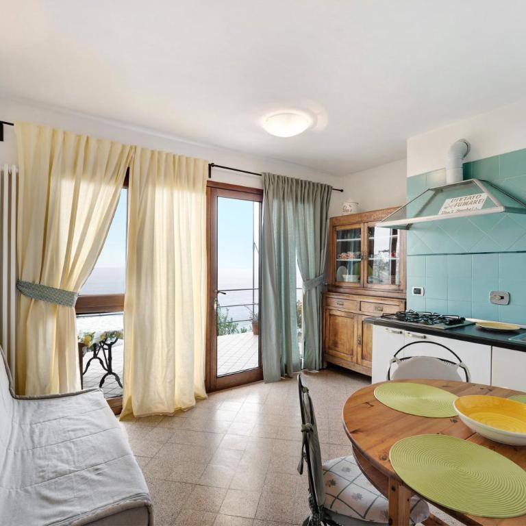 Casa Pepe - Appartamento Superior con 1 Camera da Letto e Balcone - 4