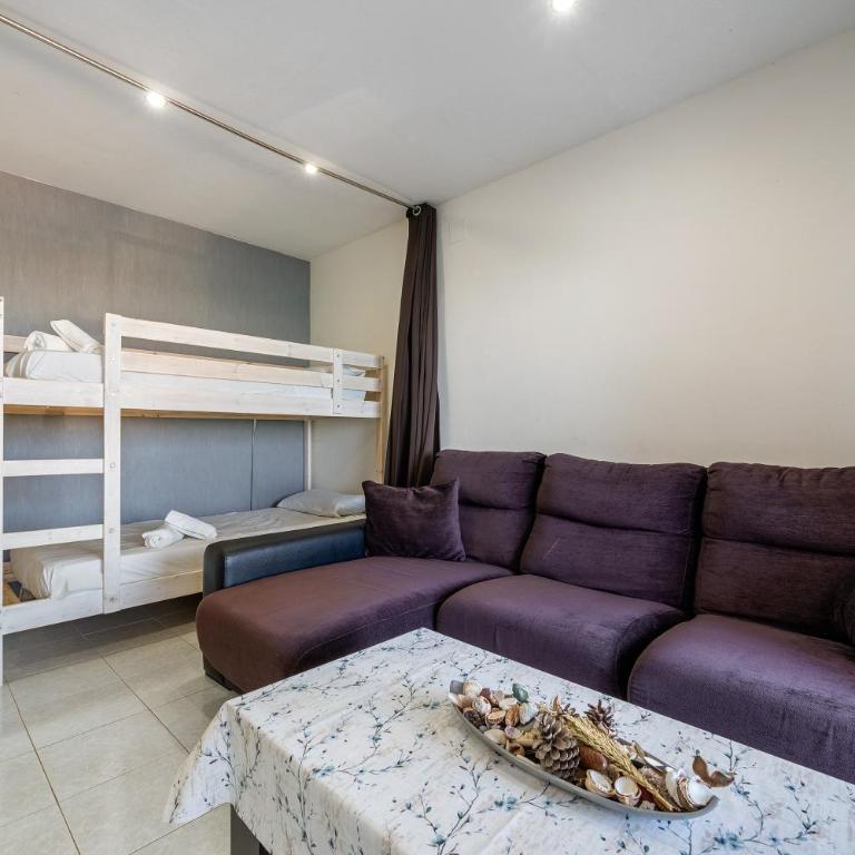 Cap Salou - Superior One-Bedroom Apartment with Balcony - 17