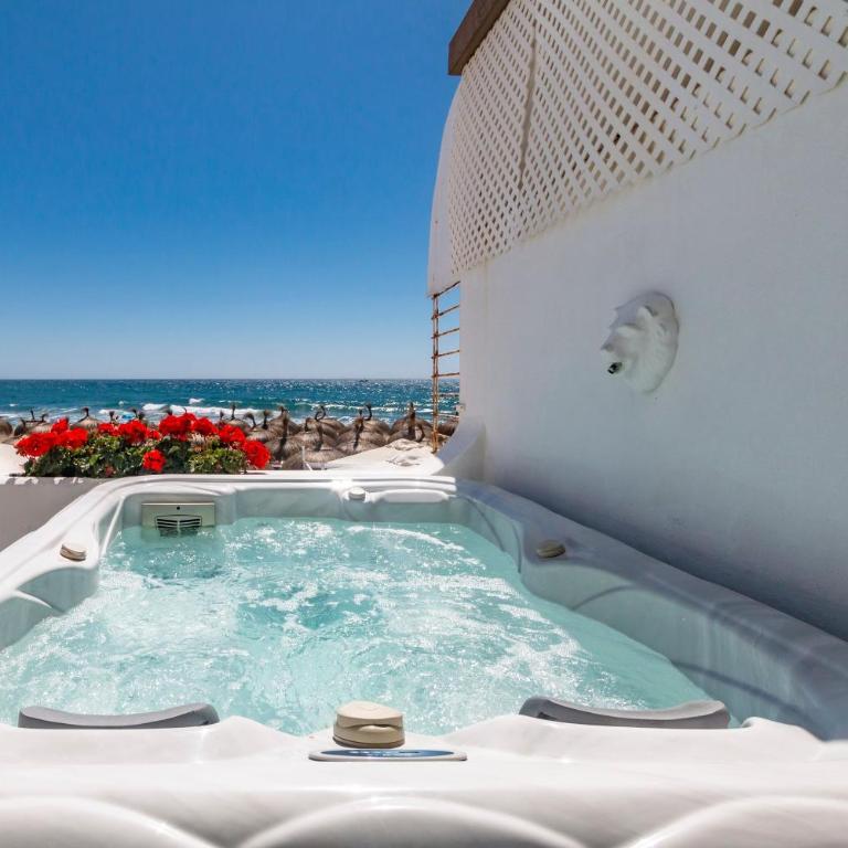 Superb Large Apartment on the Beach - Apartamento Estudio con vistas al mar - 4