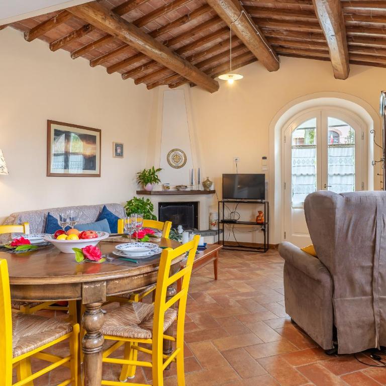 Casa Paradiso a due passi da Lucca - Casa con 2 Camere da Letto - 2