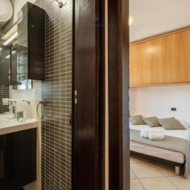 Home Karalis - Appartamento Superior con Vista Città - 13