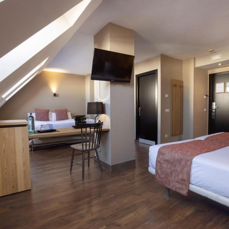 Hotel Grand Pas by Nexta - Habitación cuádruple - 2