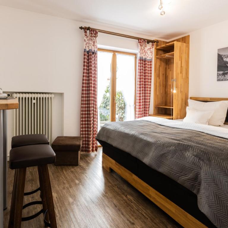 Hotel Liberia - Doppelzimmer mit Bergblick - 1