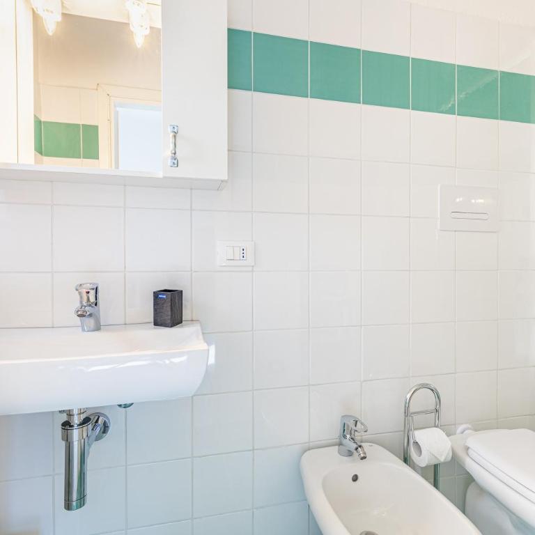 Trilocale a 200 mt dal centro - Two-Bedroom Deluxe Apartment with Garden View - 20