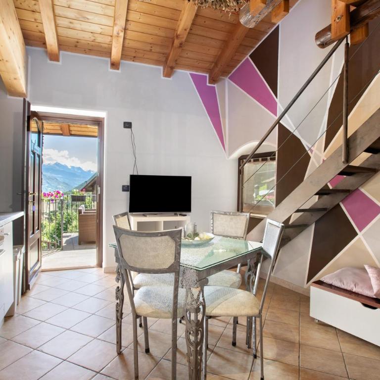 Maison Bebe Mont Emilius - Appartamento Deluxe con 2 Camere da Letto e Vista Giardino - 11