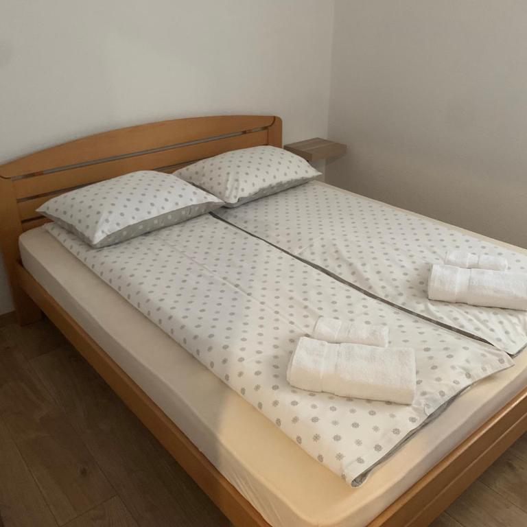 Gasthof - Two-Bedroom Apartment - 11