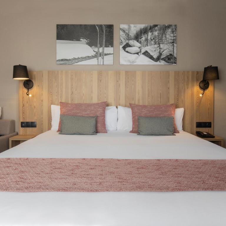 Hotel Grand Pas by Nexta - Habitación Triple con balcón - 8