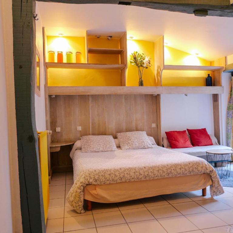 Domaine Xixtaberri - Habitación Triple Deluxe - 3