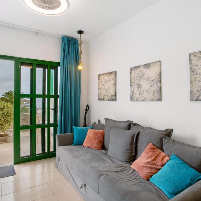 Casa Los Veleros F2 - Two-Bedroom Deluxe Apartment with Ocean View - 3