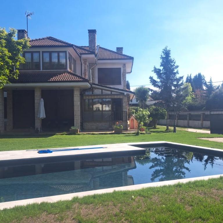 Casa Chalet, Villa Elisa - Villa - 1