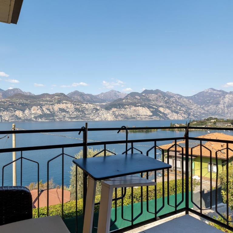 Lake View Casa Di Sandra Apartment - Appartamento Deluxe con 2 Camere da Letto e Balcone - 26