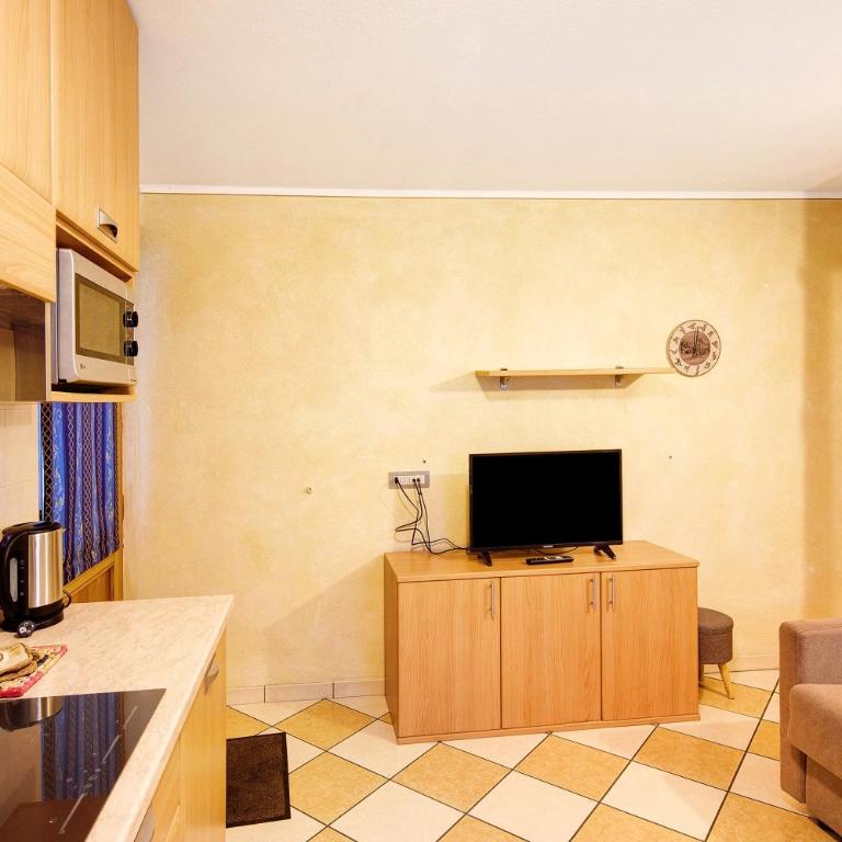 Appartamento Cima Cavalli - Appartamento Deluxe con 2 Camere da Letto e Vista Giardino - 7