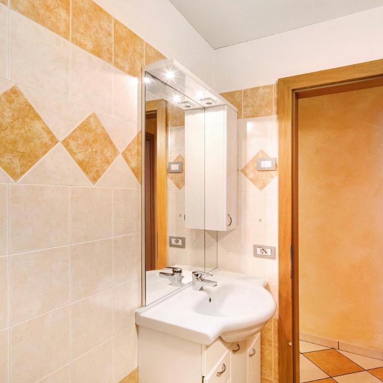 Appartamento Cima Cavalli - Appartamento Deluxe con 2 Camere da Letto e Vista Giardino - 14