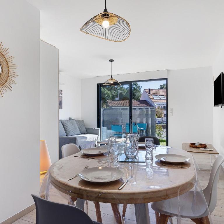Appartement Mimosas - 400m plage - Maison 1 Chambre - 16