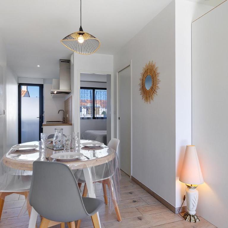 Appartement Mimosas - 400m plage - Maison 1 Chambre - 4