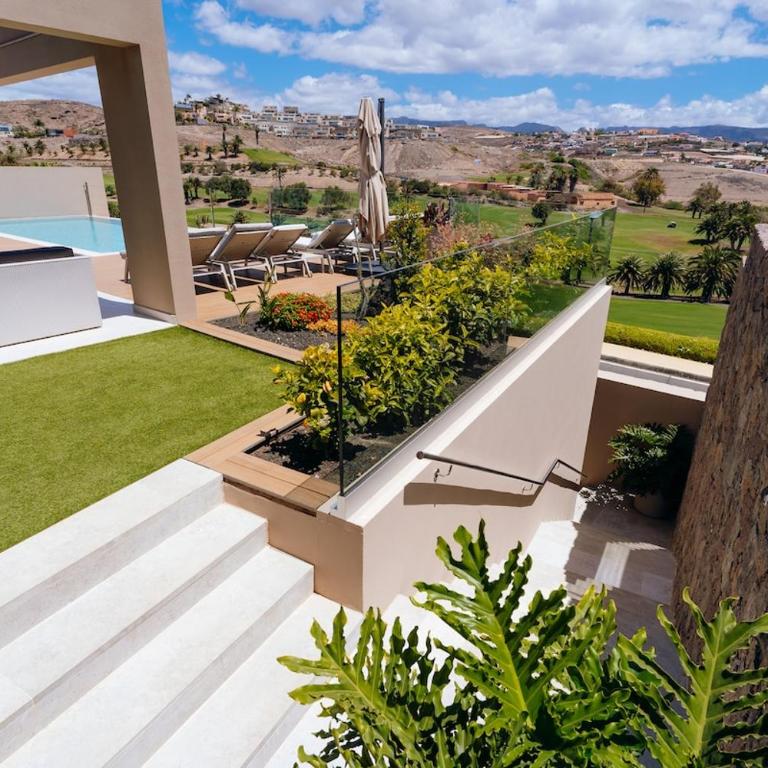 Villa Calima - Three-Bedroom Villa - 53