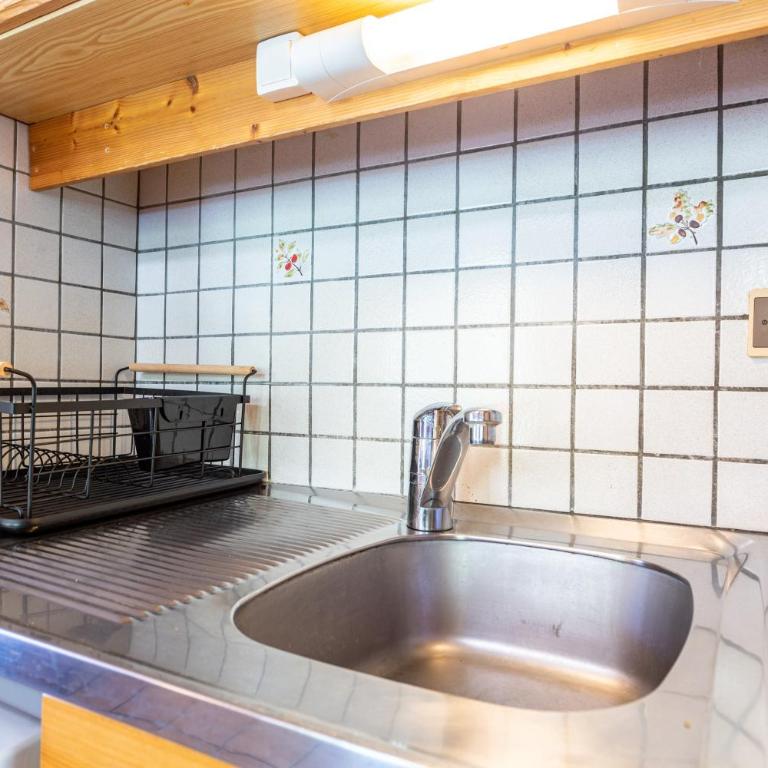 Chalet de la Marmotte - Two-Bedroom Deluxe Apartment with Garden View - 18
