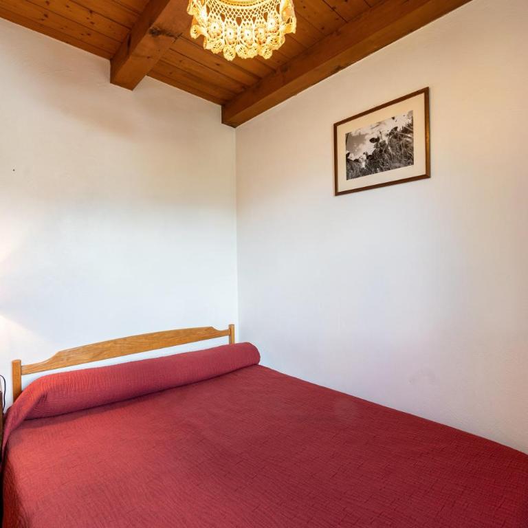 Chalet de la Marmotte - Two-Bedroom Deluxe Apartment with Garden View - 20