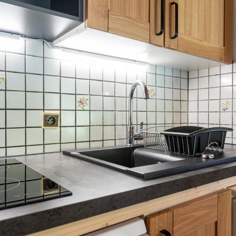 Chalet de la Marmotte - Two-Bedroom Deluxe Apartment with Garden View - 9