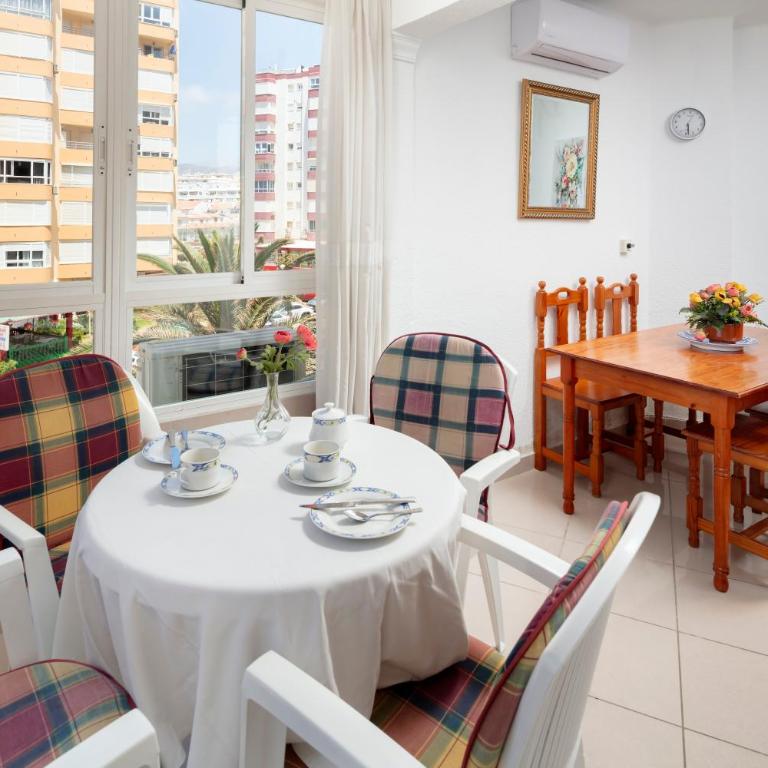 Bloque 85 - Apartamento Superior de 1 dormitorio con balcón - 6