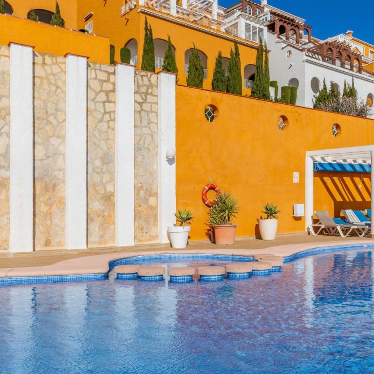 La Vista - Two-Bedroom Deluxe Apartment with Ocean View - 27